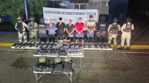 Un abatido y cinco detenidos tras balacera en Espacios Barcelona hoy 6 de noviembre de 2025..jpg