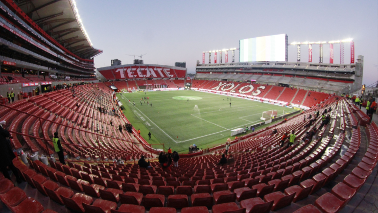 Estadio Caliente.jpg
