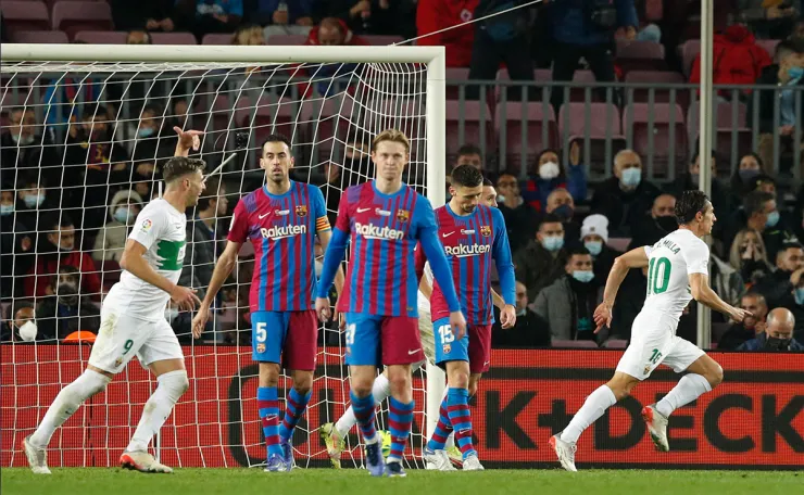 Elche anota ante Barcelona
