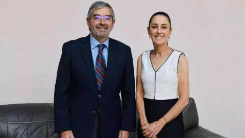 Juan Ramón de la Fuente alistará relevo presidencial de Claudia Sheinbaum