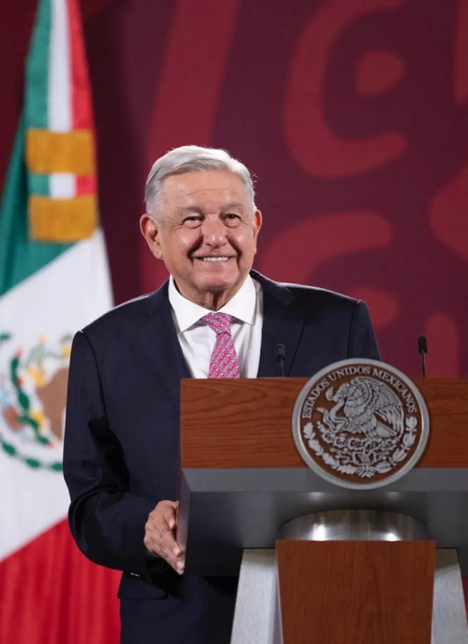 AMLO 10 octubre.jpg
