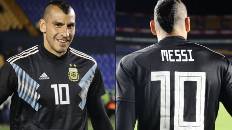 Nahuel Guzmán con la playera de Argentina