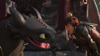 La banda sonora de la saga fue compuesta por John Powell, quien también trabajó en Kung Fu Panda junto a Hans Zimmer. Su trabajo en Cómo entrenar a tu dragón le valió su primera nominación al Premio Oscar en 2010.