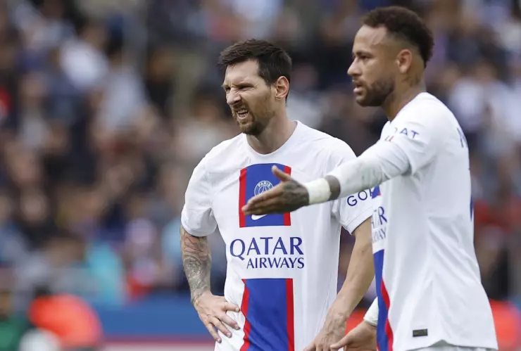 Messi y Neymar ante el Brest