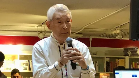 Yasuaki Yamashita, sobreviviente de la bomba atómica en Nagasaki, cuenta su experiencia tras la caída del arma nuclear en 1945.