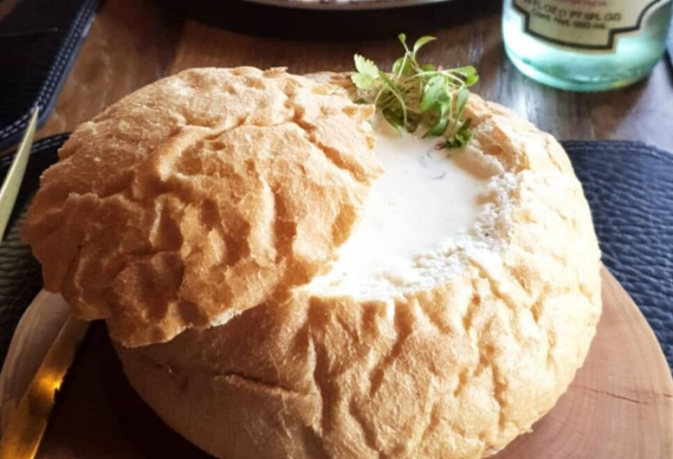 Los beneficios de dejar de comer pan a diario o en exceso