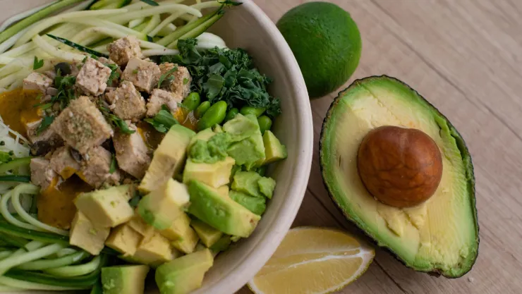 Descubre los beneficios del aguacate en personas que tienen diabetes y colesterol alto