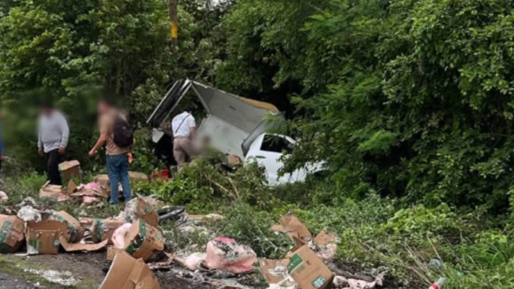 Accidente en la autopista Colima–Manzanillo deja dos personas lesionadas