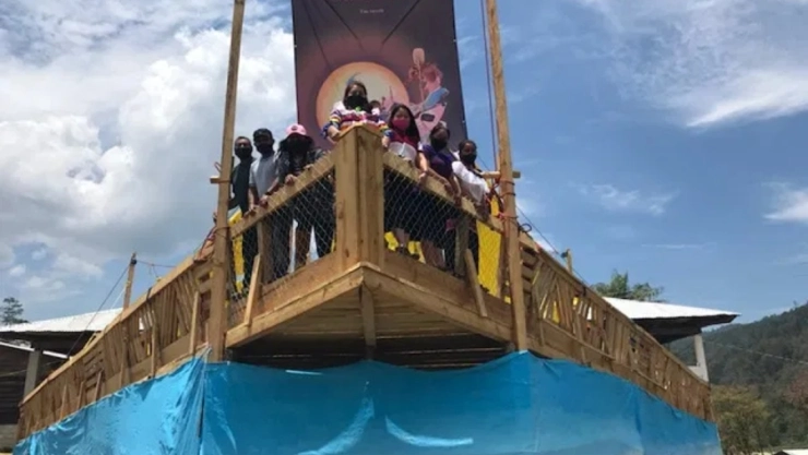 zapatistas_escuadron421.jpg