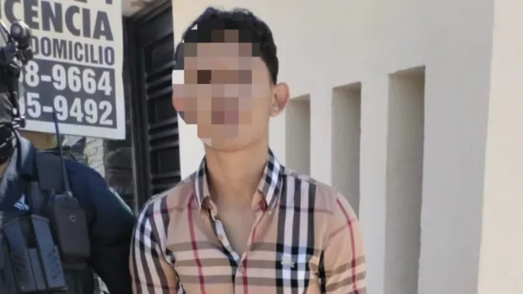 Detienen a joven por robo en Culiacán