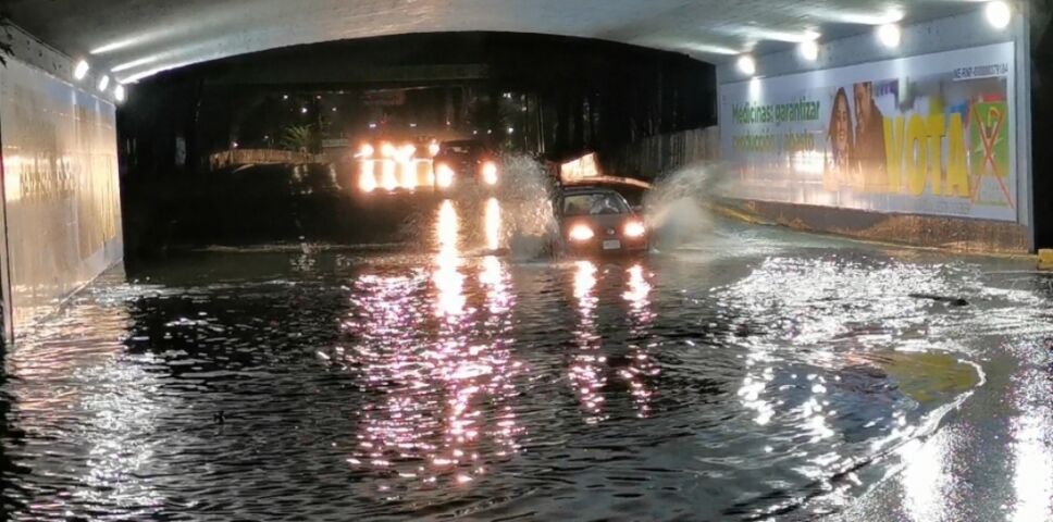 Inundaciones cdmx noche miércoles.jpg
