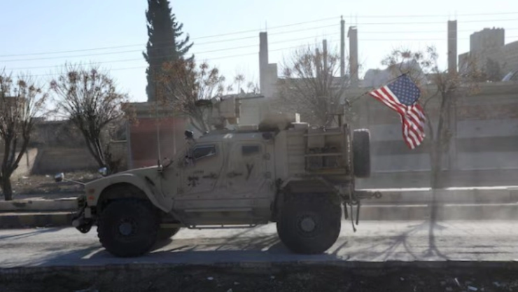 Estados-Unidos-avanza-en-retiro-total-de-tropas-en-Siria-tras-una-década-de-misión-contra-ISIS.webp