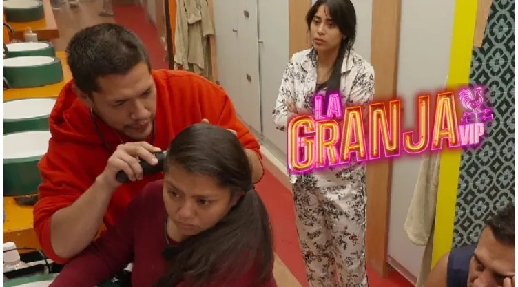 La Bea cumple reto y SE RAPA la mitad de la cabeza en La Granja VIP .