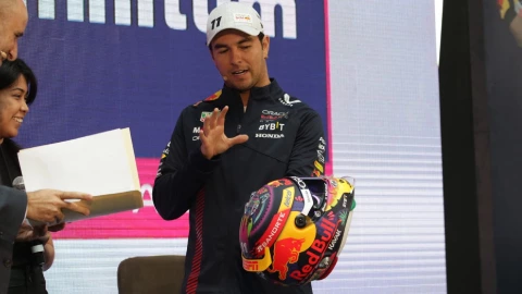 casco Checo Pérez Gran Premio de México