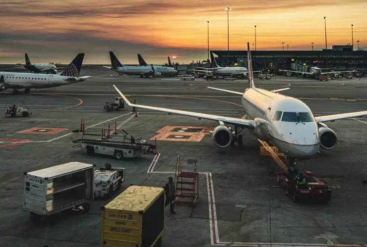 Aeropuerto de Oaxaca opera con normalidad tras ser liberado por CNTE