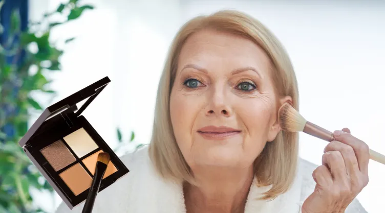 3 tonos de sombras de ojos que rejuvenecen e iluminan el rostro después de los 60