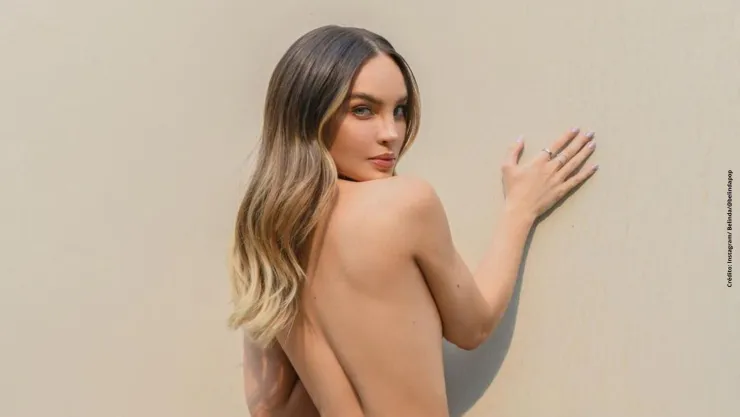VIDEO: Belinda aparece en la piscina junto a este hombre.
