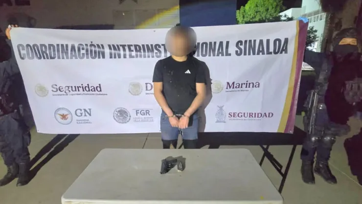 Detienen a un hombre herido en Plaza Humaya en Culiacán hoy 13 de marzo de 2026..jpg