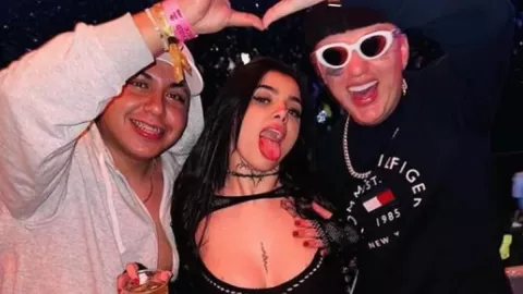 Ese Pérez, Karely Ruiz y Dani Flow