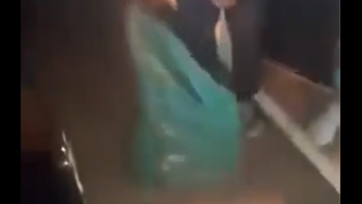 _Pitbull mata a perrito y entregan el cadáver a los dueños en una bolsa de plástico.png