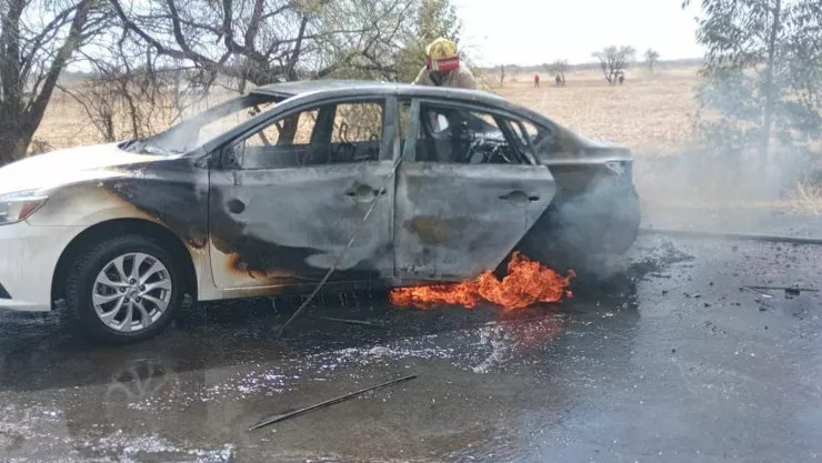 Reportan vehículos incendiados en Aguascalientes tras los bloqueos hoy 22 de febrero; esto se sabe