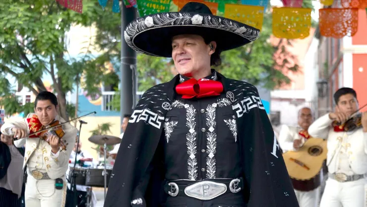 pedro fernandez