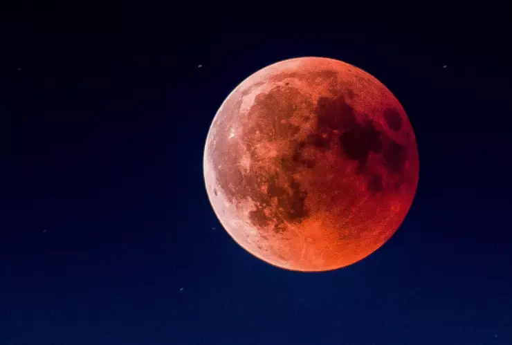 Mejores lugares en Baja California donde se verá el eclipse lunar este jueves 13 de marzo de 2025