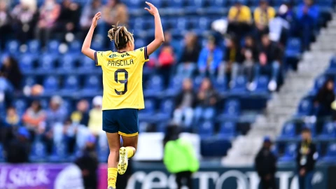Prisicla Da Silva festeja gol con Am&eacute;rica Femenil