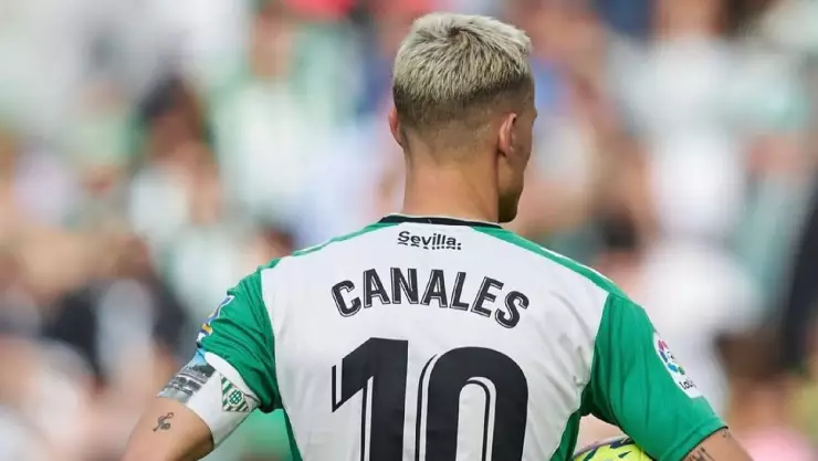 Sergio Canales con el Real Betis