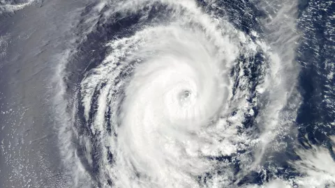 Huracán Humberto ¿Cuál es la trayectoria del fenómeno y cuándo tocará tierra