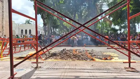 Pescadores de Sisal causan destrozos en el Centro de Mérida