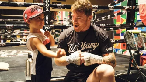 Canelo Álvarez motivación hijos pelea Gennady Golovkin