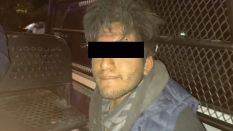 Mundo “N” fue detenido tras abusar de una mujer en Ecatepec, se presume que puede ser un violador serial que opera en la zona.
