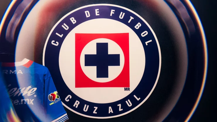 Cruz Azul en el Olímpico Universitario.jpg