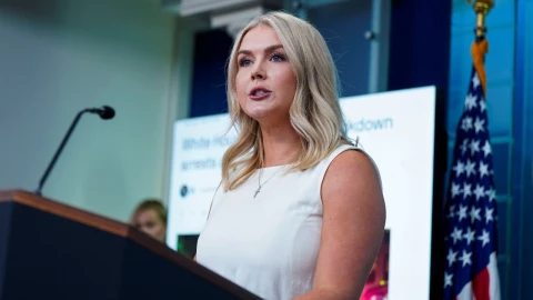 Trump ordena despliegue militar en el Caribe: EU refuerza operaciones contra narcotráfico y cárteles vinculados a Maduro.