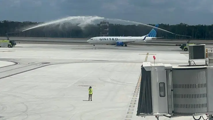 Llegan vuelos de Houston y Nueva York al Aeropuerto de Tulum.jpg