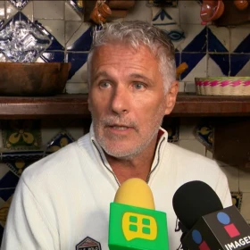Héctor Soberón reacciona a las medidas de protección que solicitó Michelle Vieth en su contra