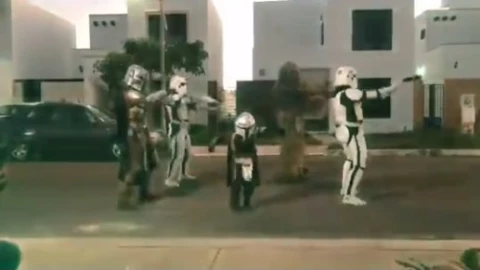 Mandalorian niño cumpleaños.jpg