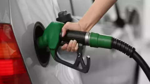 precio de la gasolina en Yucatan hoy 06 de febrero de 2023