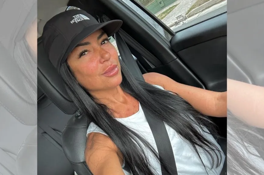 Mariela Sánchez con gorra.jpg