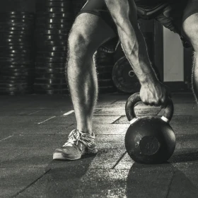 Henrry Rodriguez, experto en fitness: caminar fuerza