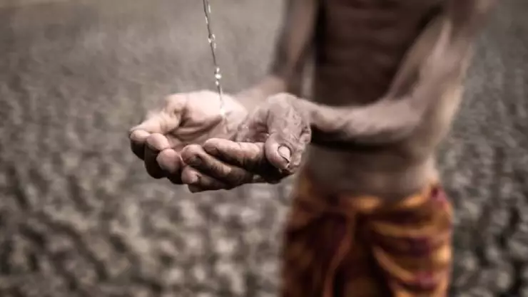¿Cuántos días se puede vivir sin agua_ Hacen reto de cinco días sin el ‘vital líquido’.jpg