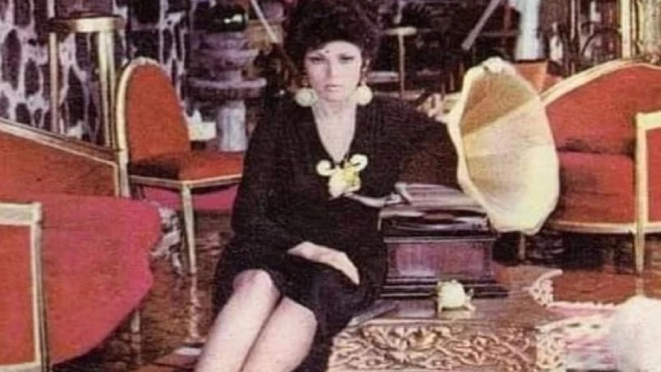 la lujosa casa de Irma Serrano