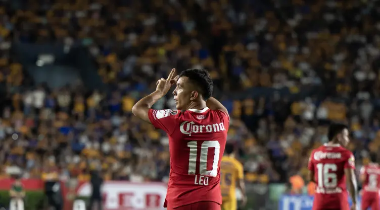 Leo Fernández