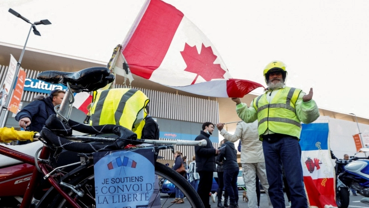 convoy de la libertad francia restricciones covid-19