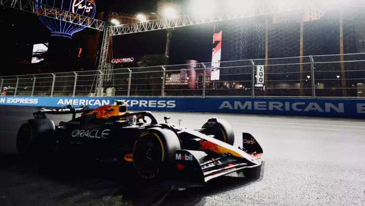 No dio resultado Checo Pérez rompe el silencio tras el GP de Las Vegas