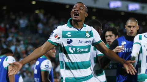 Harold Preciado marcó su primer doblete en México