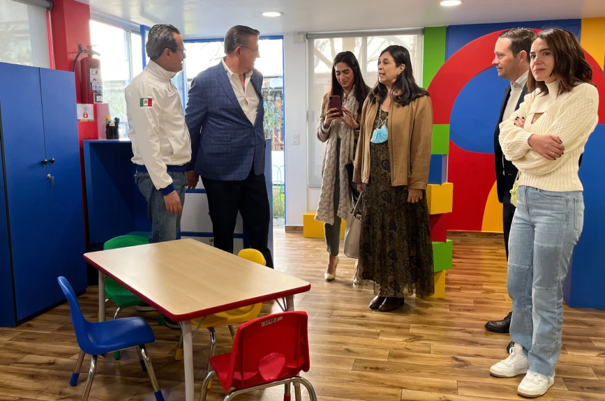 La primera Ludoteca del Juguetón Azteca se inauguró.