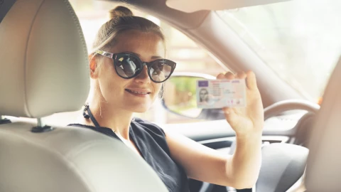 Licencia de conducir permanente Se puede aplicar a ella en Edomex por la cercanía a CDMX