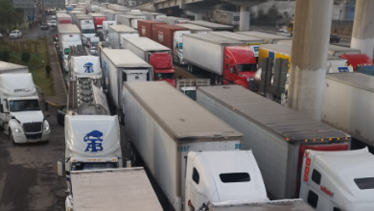 Tráfico detenido en la México-Querétaro HOY jueves 21 de noviembre 2024